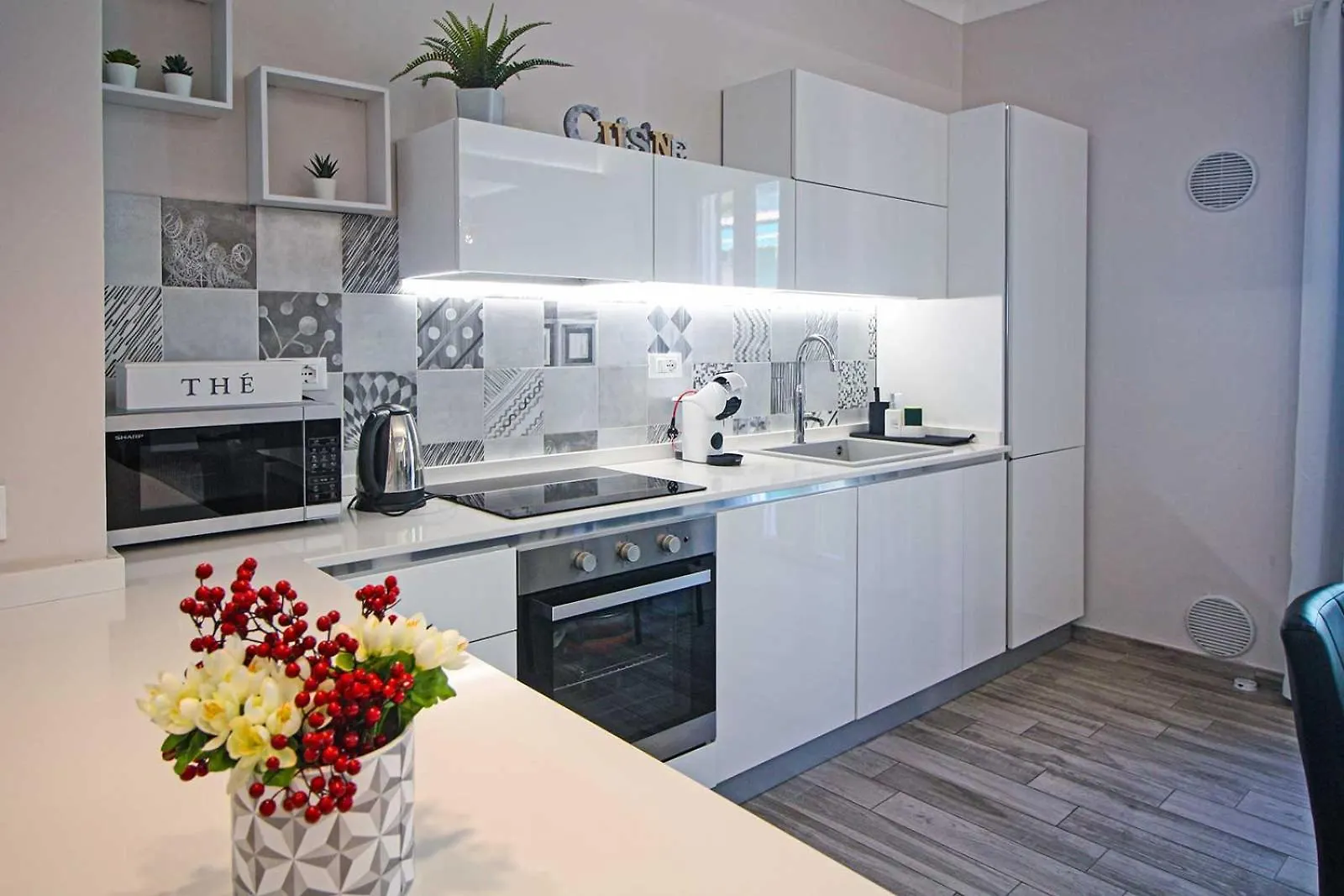 Luxury Casa Sanremo Anna Apartment 0*,