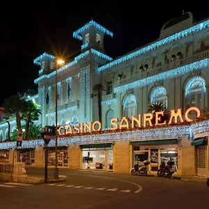 Teatro Ariston, Elegante Appartement